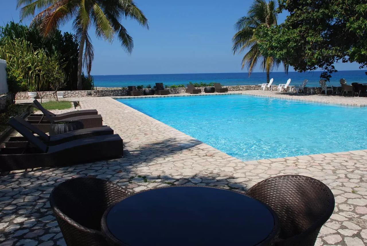 Luxury 2Br Home Facing Beach W/Pool Montego Bay #5 Kültér fotó